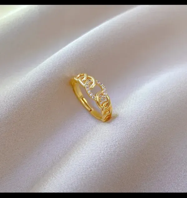 Gold_Alloy_Rings_For_Women