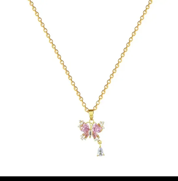 Gold_Alloy_Pendant_Necklace_For_Women