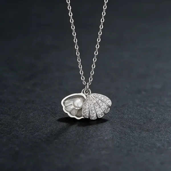 Silver_Alloy_Pendant_Necklace_For_Women