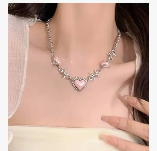 Silver_Alloy_Pendant_Necklace_Set_For_Women