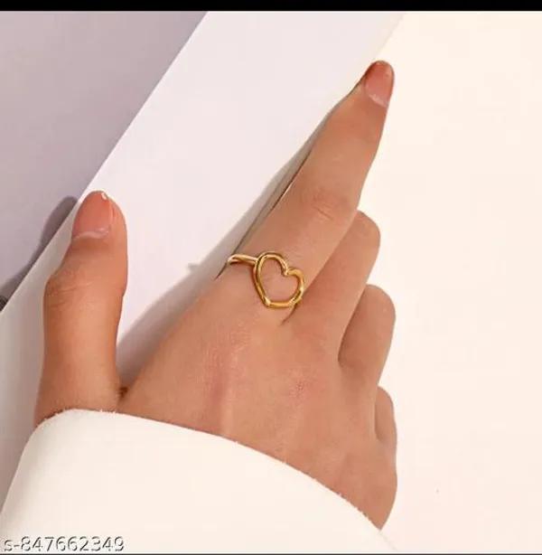 Gold_Alloy_Rings_For_Women