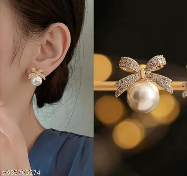 Gold_Alloy_Earrings_For_Women