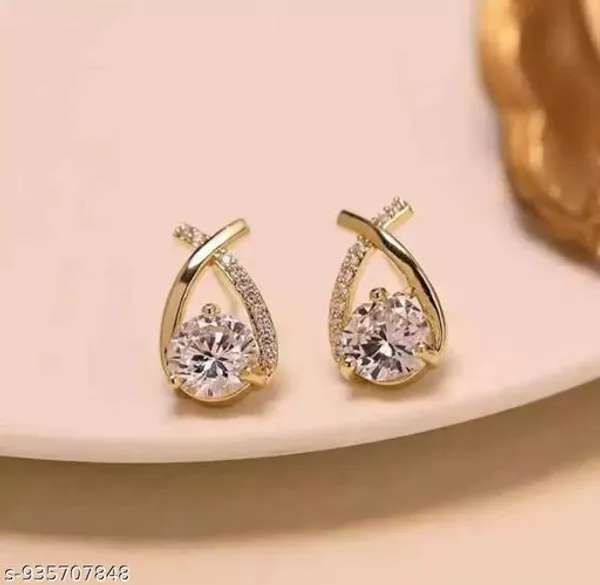 Gold_Alloy_Earrings_For_Women