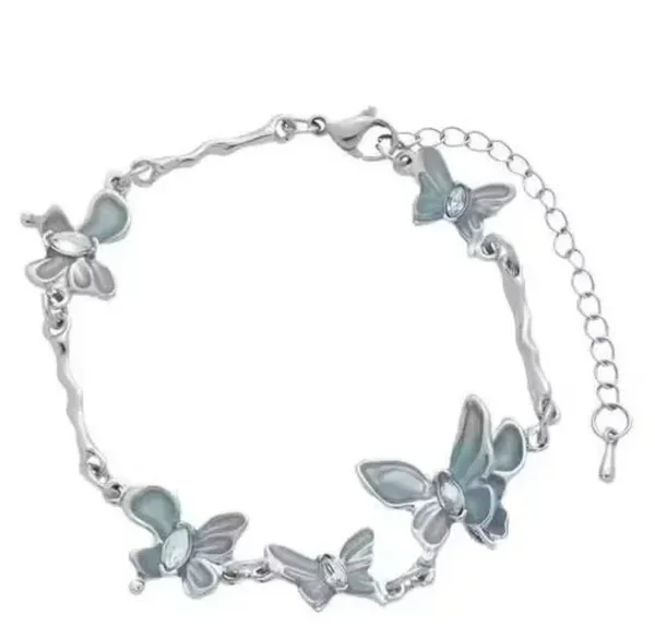 Silver_Alloy_Bracelet_For_Women