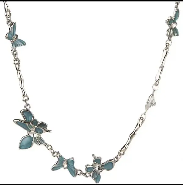 Silver_Alloy_Bracelet_For_Women