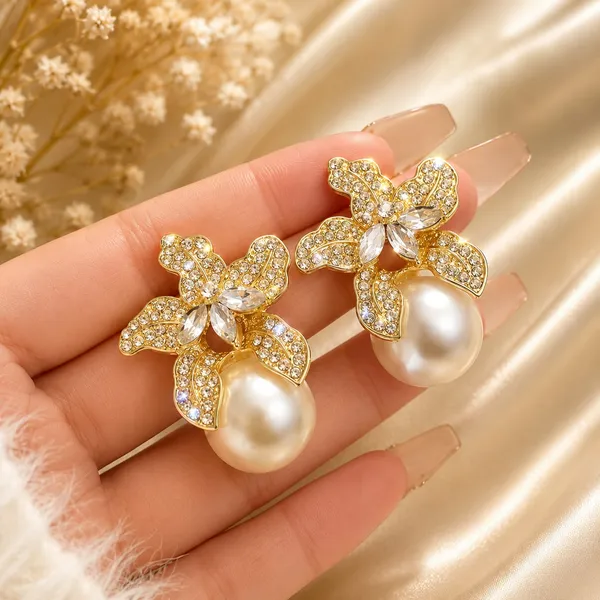 Elegant_Gold_Plated_Floral_Pearl_Drop_Earrings_For_Women_Sparkling_Rhinestone_Butterfly_Flower_Design_With_Large_Faux_Pearl_Stylish_Statement_Jewellery_For_Party_Wedding_Festive_And_Special_Occasions