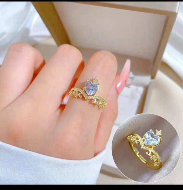 Gold_Alloy_Rings_For_Women