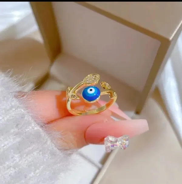 Gold_Alloy_Rings_For_Women