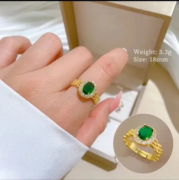 Gold_Alloy_Rings_For_Women