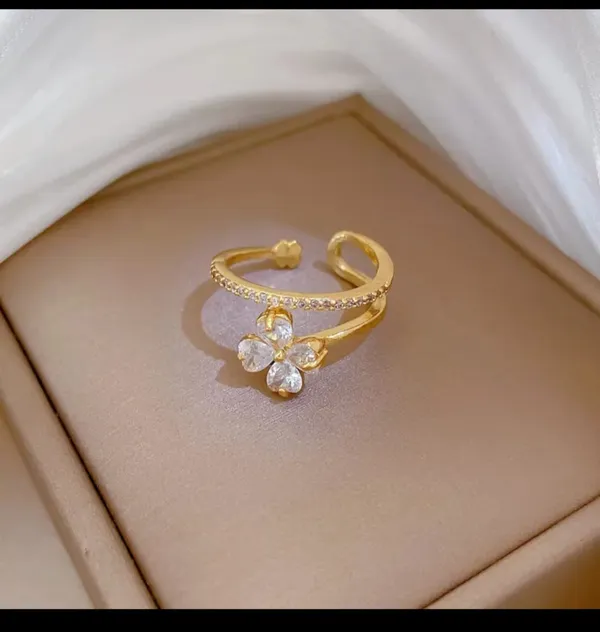 Gold_Alloy_Rings_For_Women