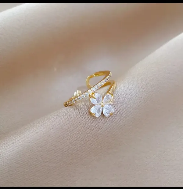 Gold_Alloy_Rings_For_Women