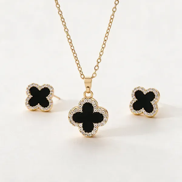 Gold_Alloy_Earrings_For_Women