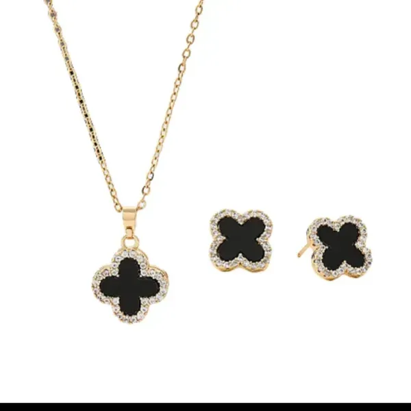Gold_Alloy_Earrings_For_Women