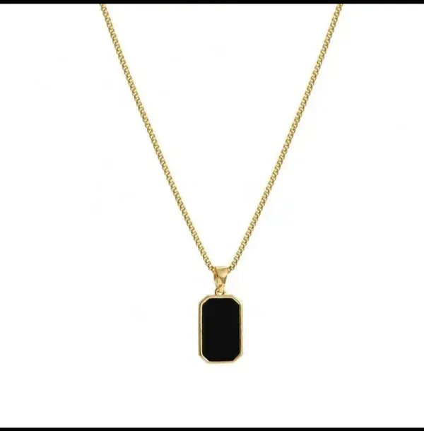 Gold_Alloy_Pendant_Necklace_For_Women