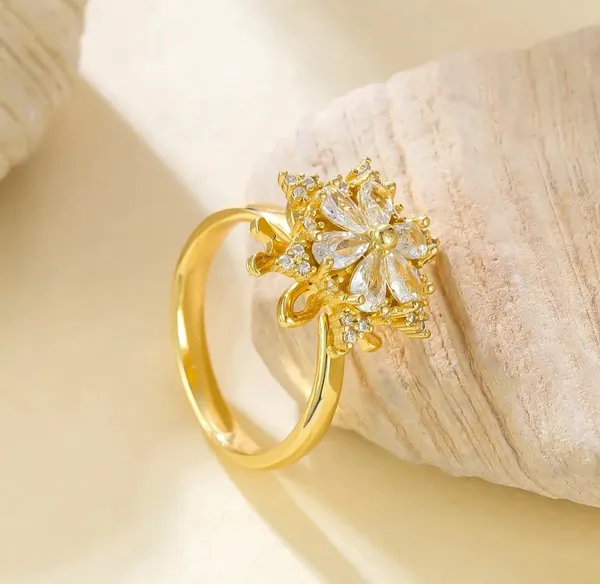 Gold_Alloy_Rings_For_Women