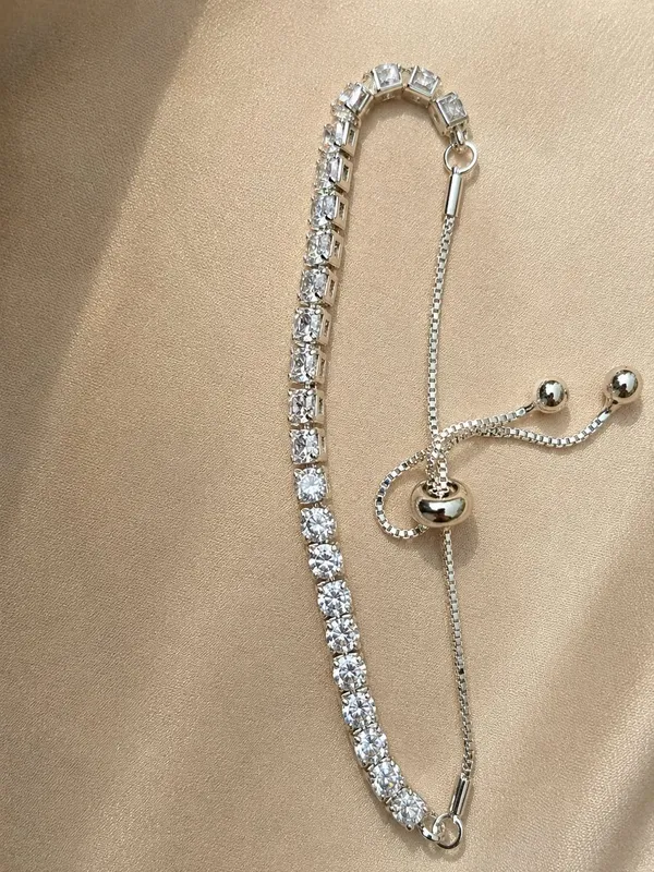Elegant_Silver_Tennis_Bracelet_For_Women_Sparkling_Round_Crystal_Link_Chain_With_Adjustable_Bolo_Sliding_Clasp_Stylish_Minimalist_Bracelet_For_Daily_Wear_Party_Wedding_Festive_And_Special_Occasions