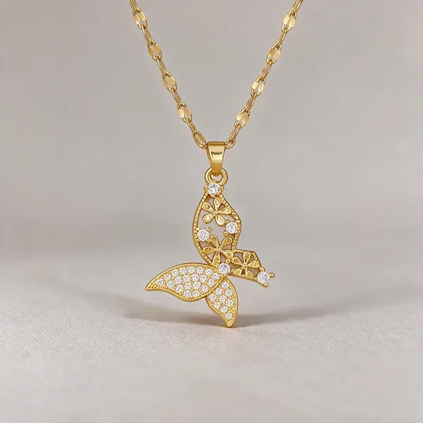Gold_Alloy_Pendant_Necklace_For_Women