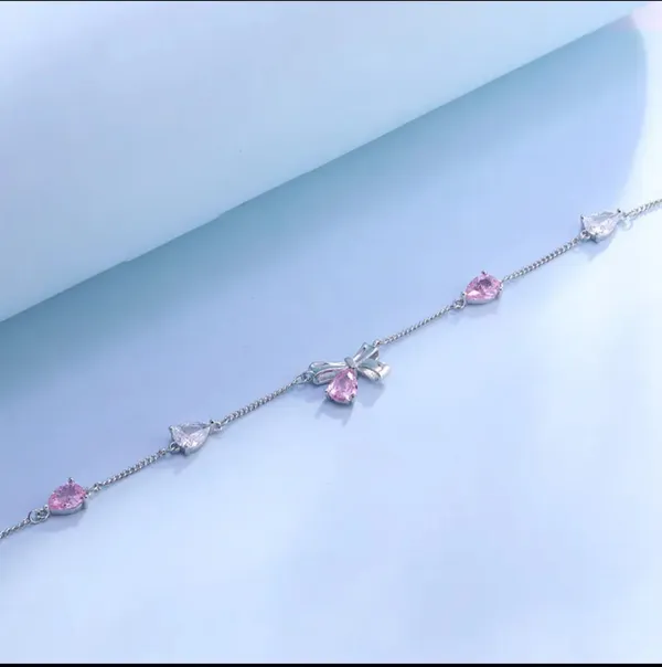 Silver_Alloy_Bracelet_For_Women