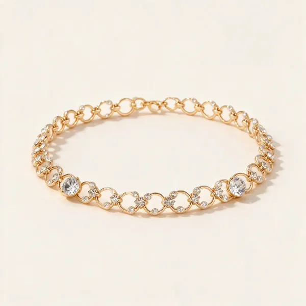 Gold_Alloy_Pendant_Necklace_Set_For_Women