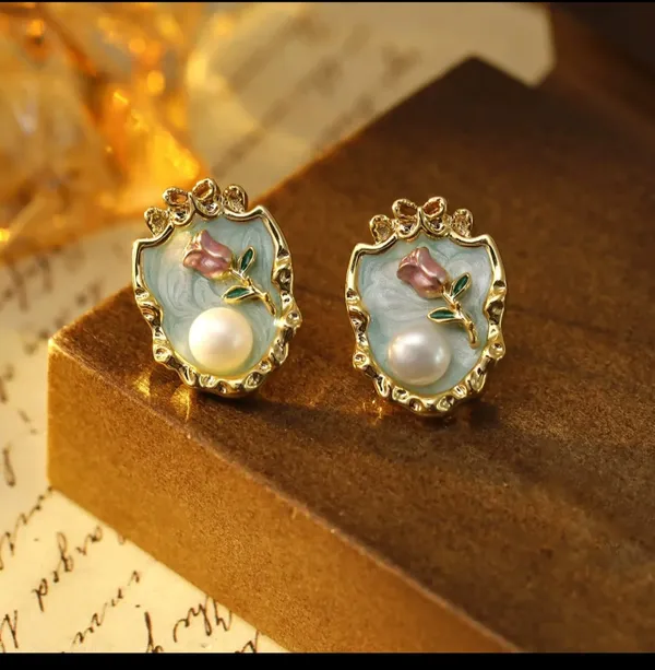 Gold_Alloy_Earrings_For_Women_Pack_Of_2
