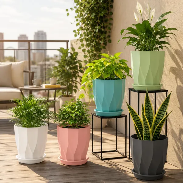 Plastic_Plant_Pot_With_Drain_Tray