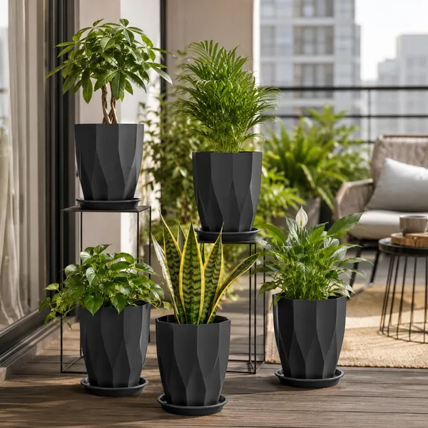 Plastic_Plant_Pot_With_Drain_Tray