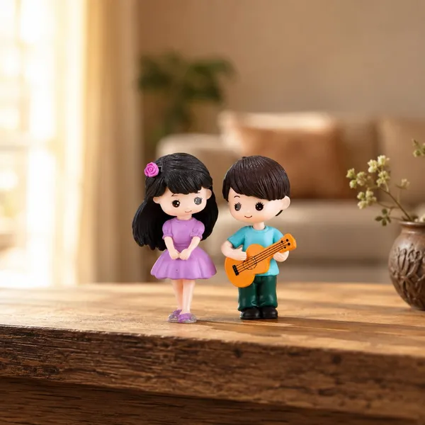 Polyresin_Couple_Figurines_-_Pack_of_2