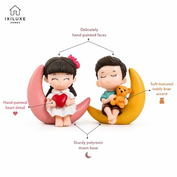 Couple_Figurines_With_Moon_Base_-_Pack_of_2