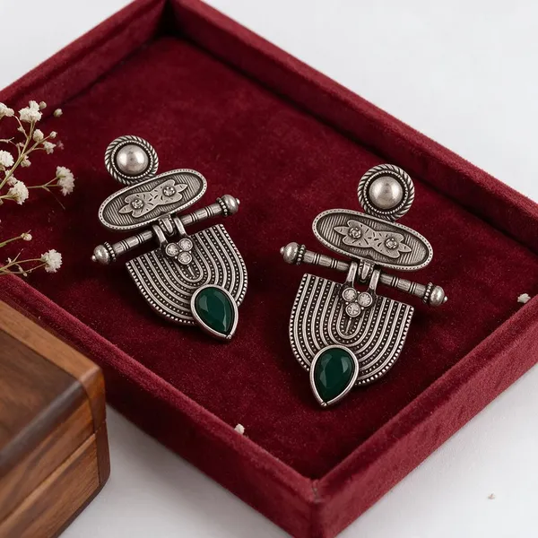 Silver_Tone_Oxidised_Green_Stone_Drop_Earrings