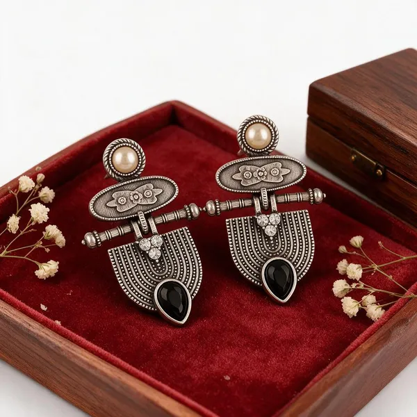 Silver_Tone_Oxidised_Statement_Earrings_for_Women