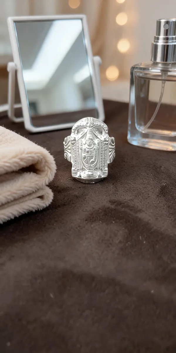 Silver_Metal_Sculpted_Hanuman_Religious_Ring_For_Men
