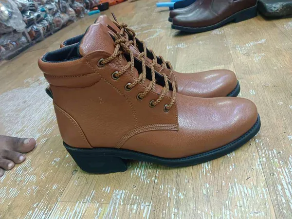 Unisex_Genuine_Leather_Boot