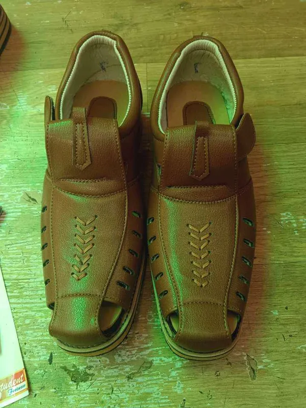 Mens_Genuine_Leather_Sandal