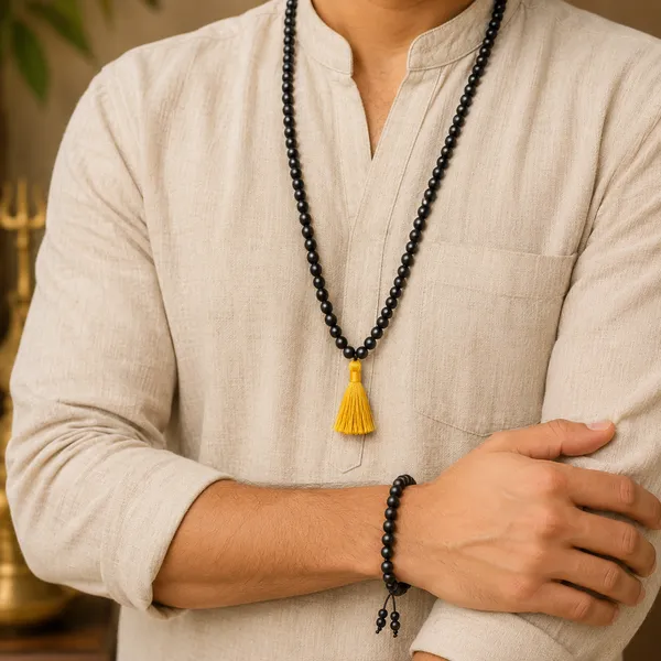 8_MM_Kurungali_Mala_&_Bracelet_Set_–_Original_Natural_Kurungali_Wood