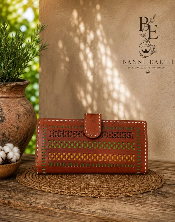 Brown_PUNCHING_FLAP_Long_Wallet