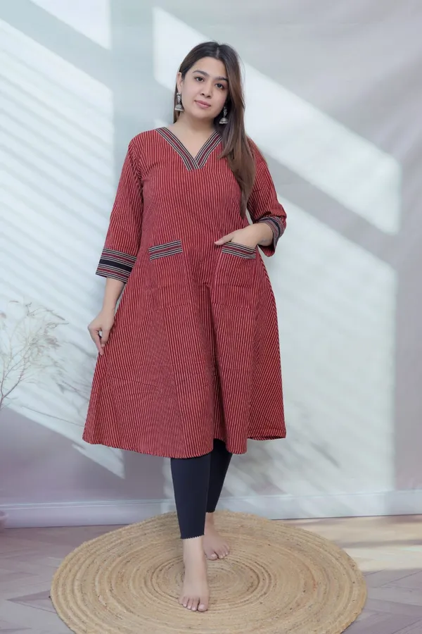 Ayra_Blockprint_Front_Pocket_Cotton_Kurti