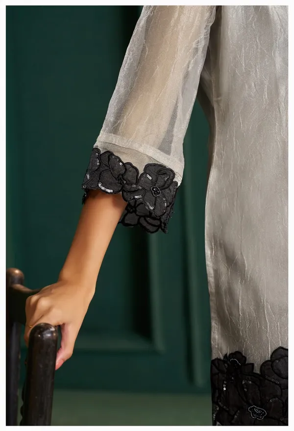 Off_White_Crush_Shimmer_With_Applique_&_Handwork_Kurta_Palazzo_Dupatta_Set