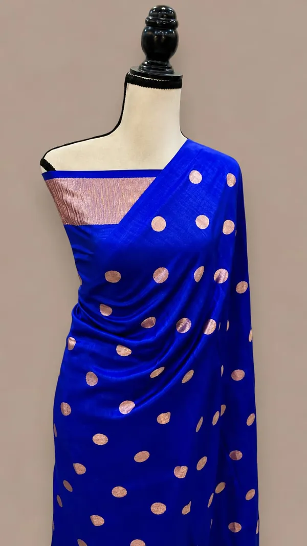 Blue_Silk_Zari_Polka_Dot_Saree_for_Women