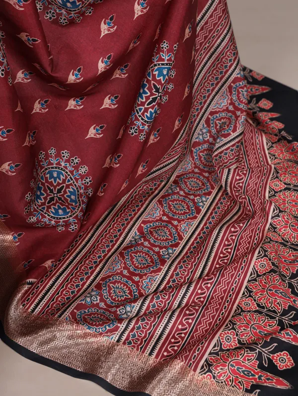 Tasar_silk_saree_and_Rich_Viscose_Border