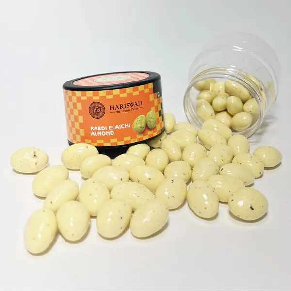 Elaichi_Rabdi_Almond_Dragees
