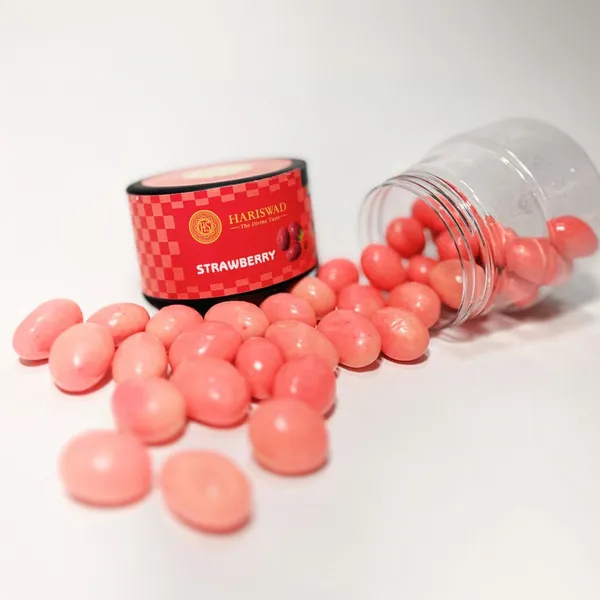 Strawberry_Almond_Dragees
