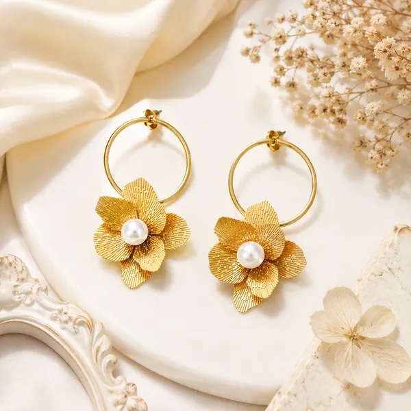 Flora_Pearl_Hoop_Earrings_52344