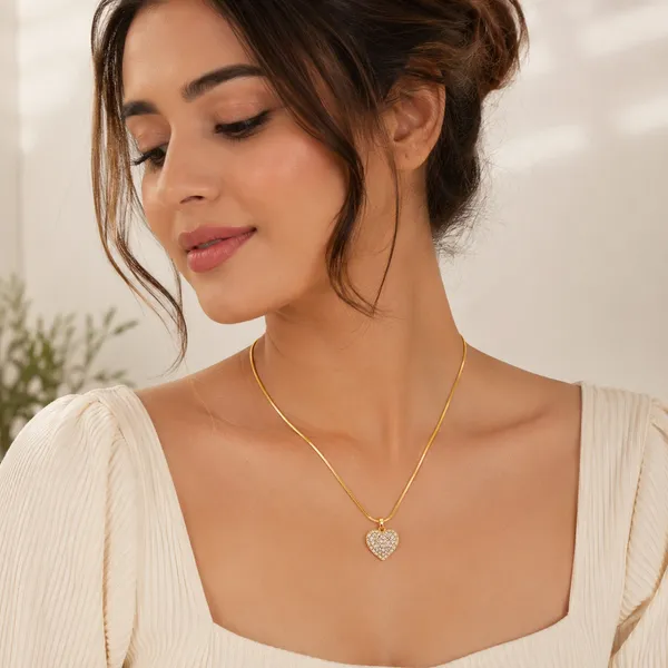 The_Sleek_Love_Pendant_52375