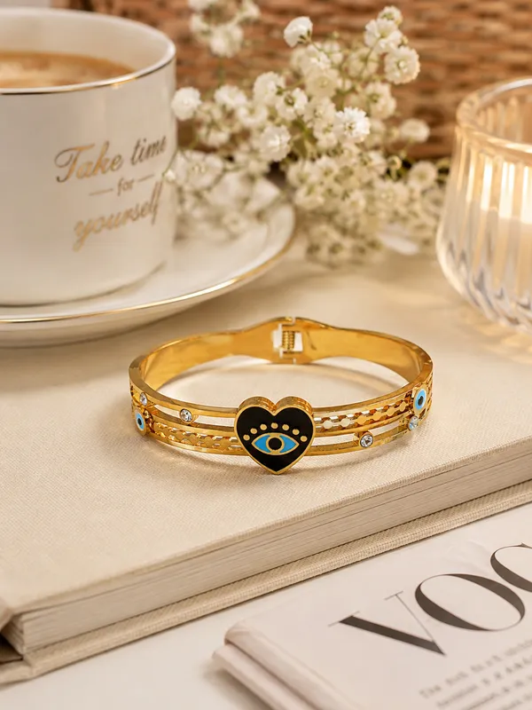Evil_Eye_Heart_Bracelet_(52206)