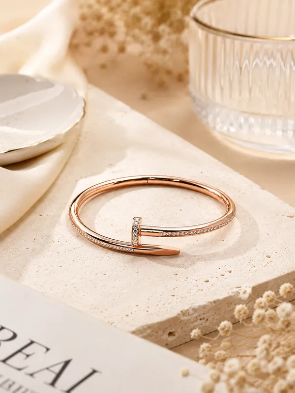 Rose_Gold_Nail_Bracelet_(52217)