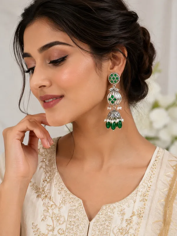 Emerald_Petal_Heritage_Earrings(53781)