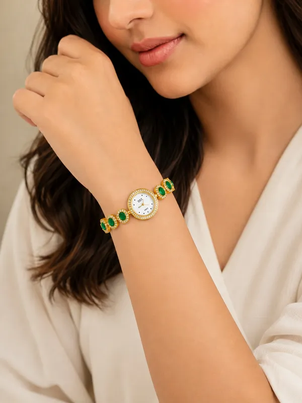Meher_Emerald_Crystal_Watch__bracelet(53419)