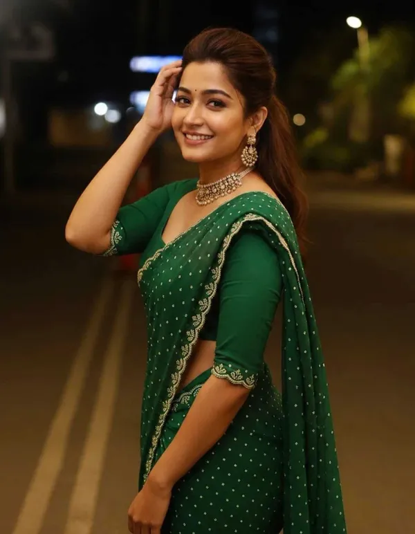 Green_Georgette_Embellished_Saree_For_Women
