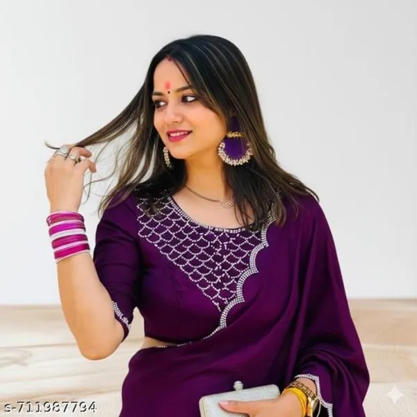 Black_Georgette_Embroidered_Saree_For_Women