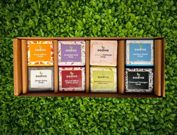 8_Soaps_Slider_Box